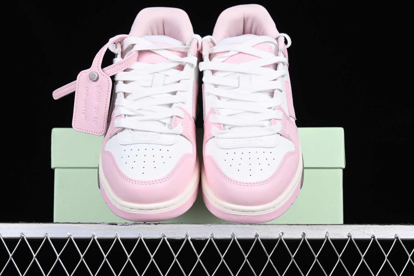 Out of office lace up „Pink white"