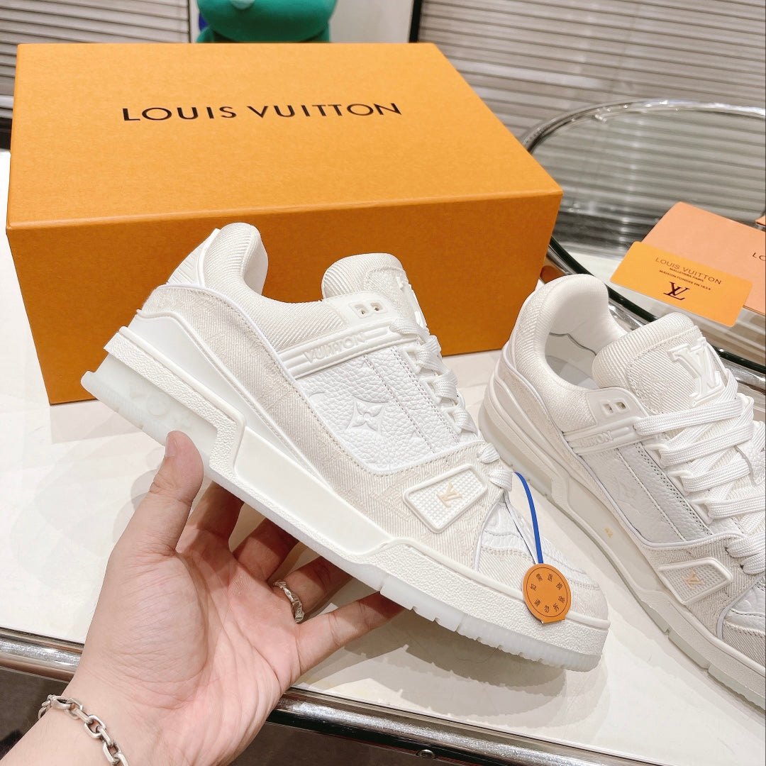 Louis Vuitton Trainer Low "White"