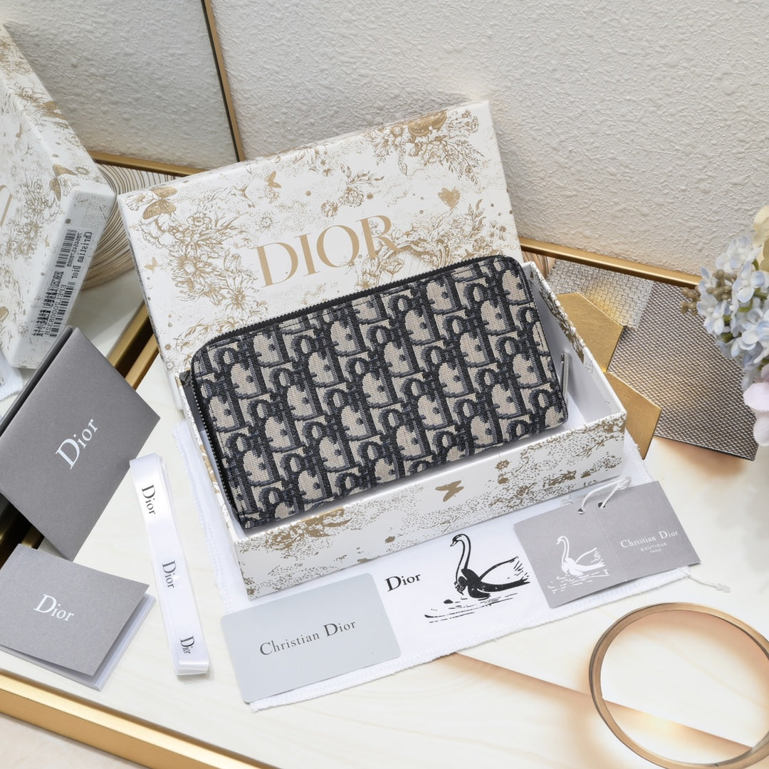 Dior "Blue Dior Oblique Jacquard Long Zipped Wallet"