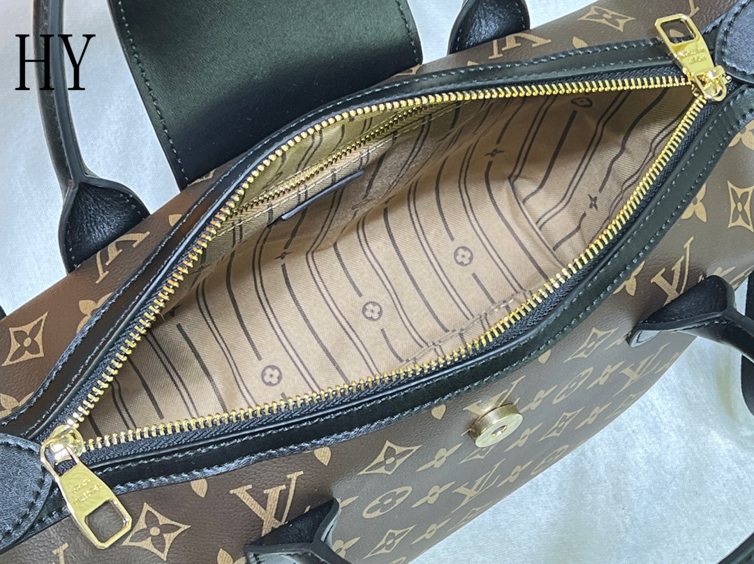 Louis Vuitton "Damier Azur Neverfull Black"