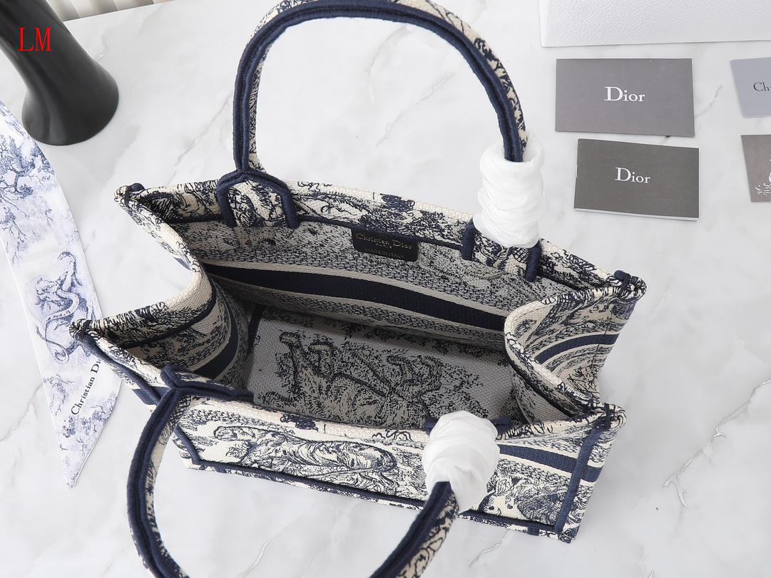 Dior "Small Book Tote Blue"