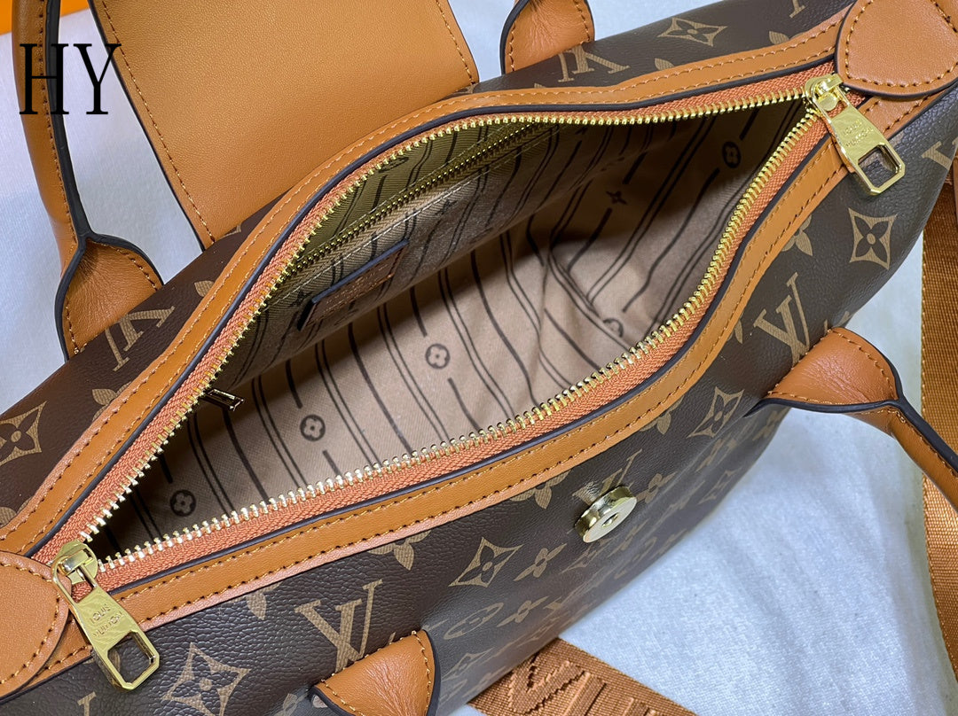 Louis Vuitton "Damier Azur Neverfull"