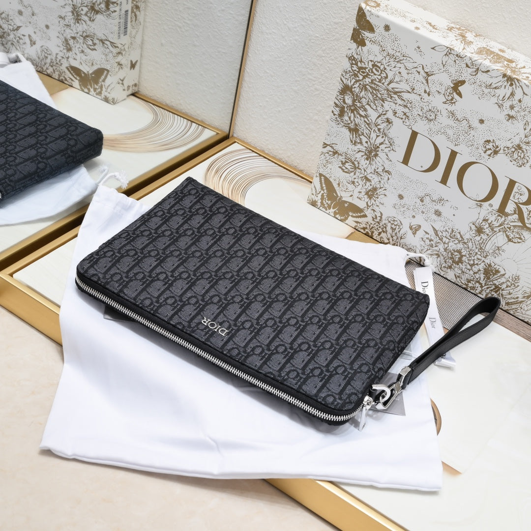 Dior "Oblique Canvas Clutch Bag Cloth Black"