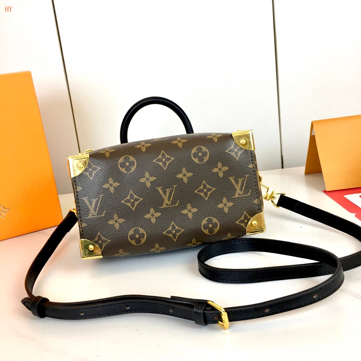 Louis Vuitton "Speedy Trunk"