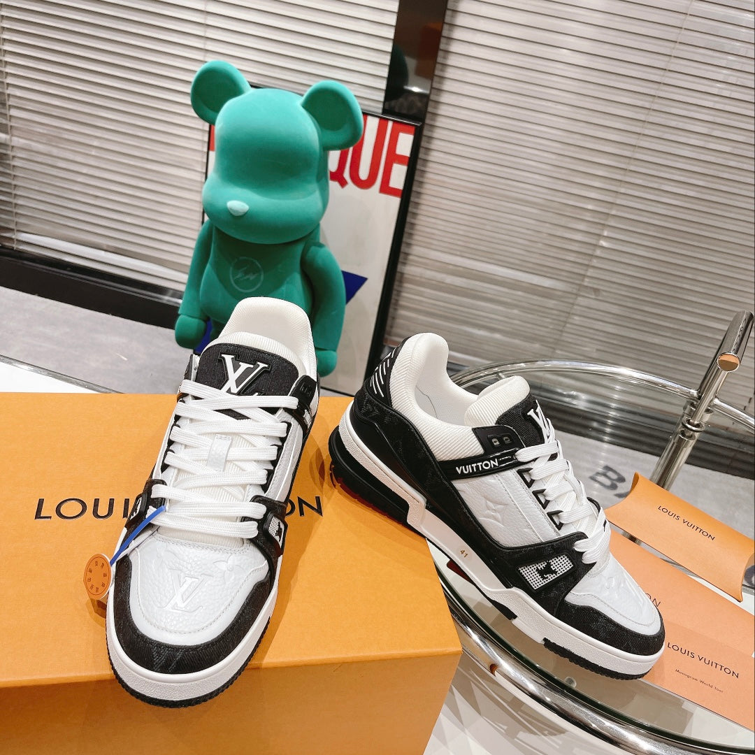Louis Vuitton Trainer "Denim Noir"