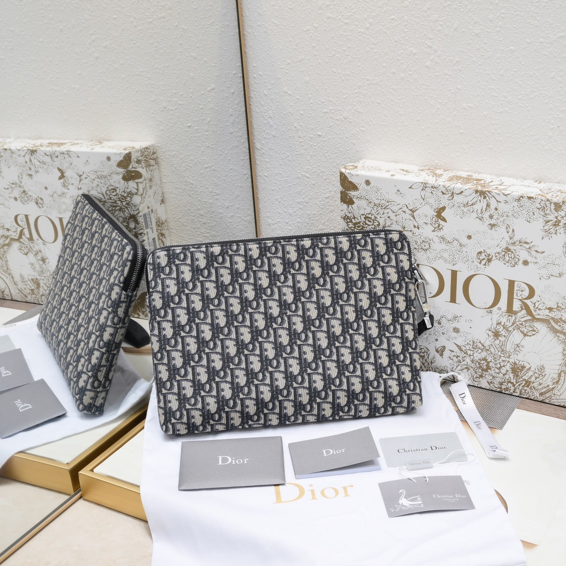 Dior "Oblique Canvas Clutch Bag Cloth"