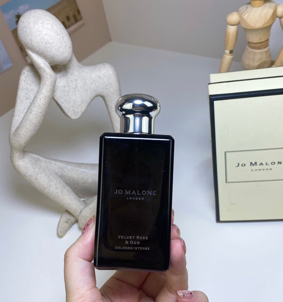 Jo Malone “Velvet Rose and Oud”