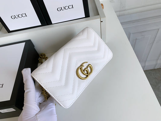 Gucci "Calfskin Matelasse GG Marmont Mini Bag White"
