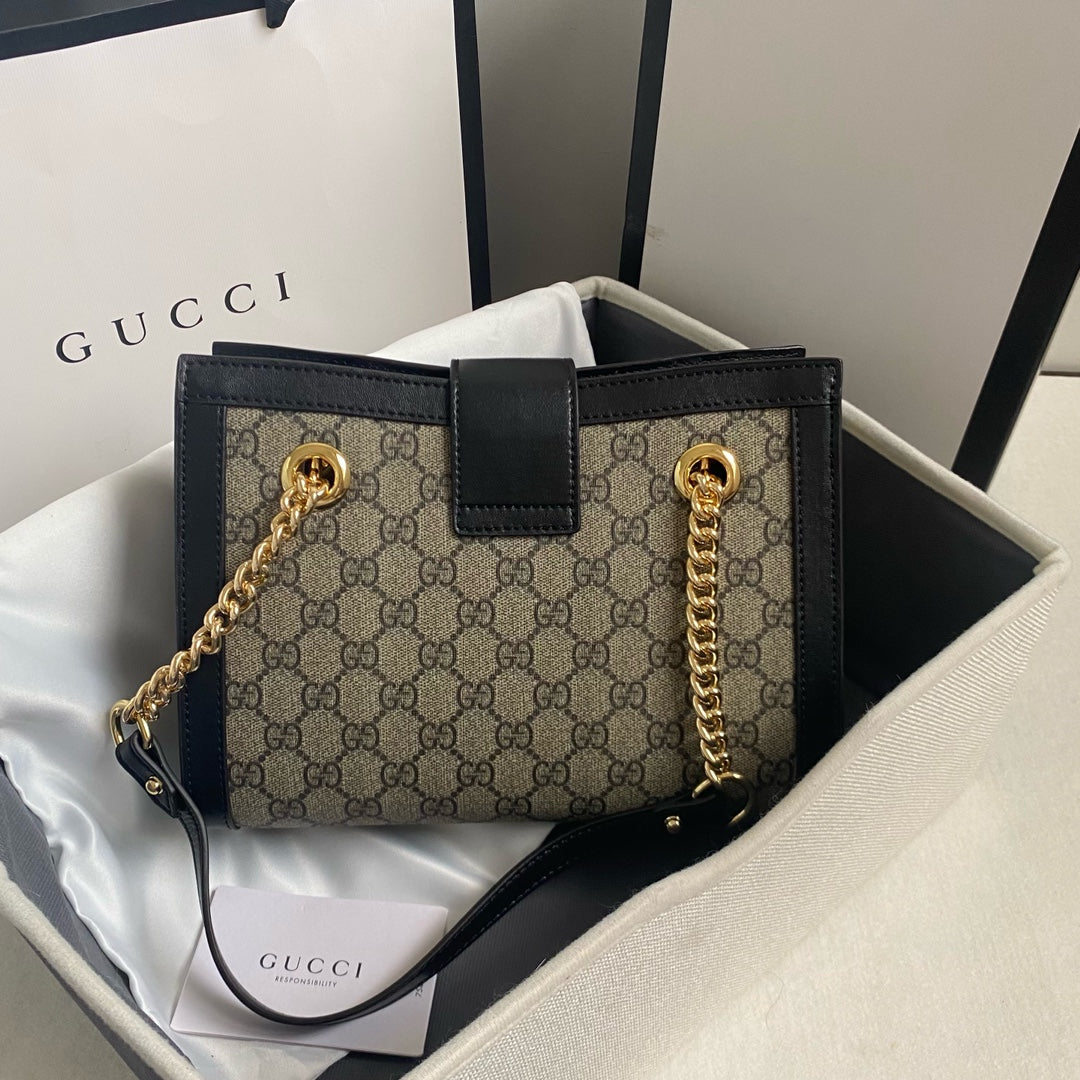 Gucci "GG Supreme Padlock Shoulder Bag Black Leather"