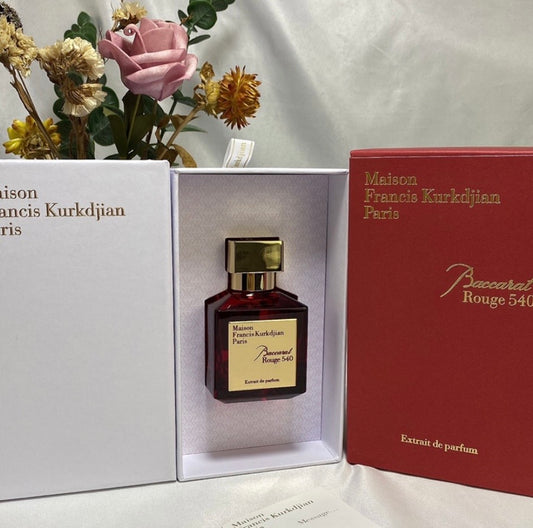 Maison Francis Kurkdijan “Baccarat Rouge540 Extrait” 2.4