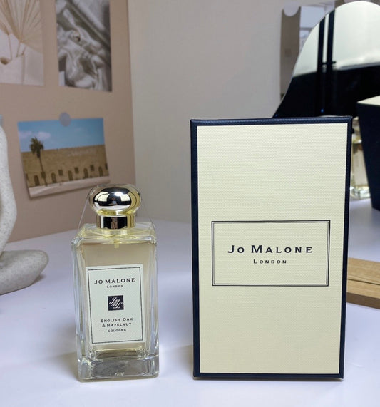 Jo Malone “English Oak Hazelnut”