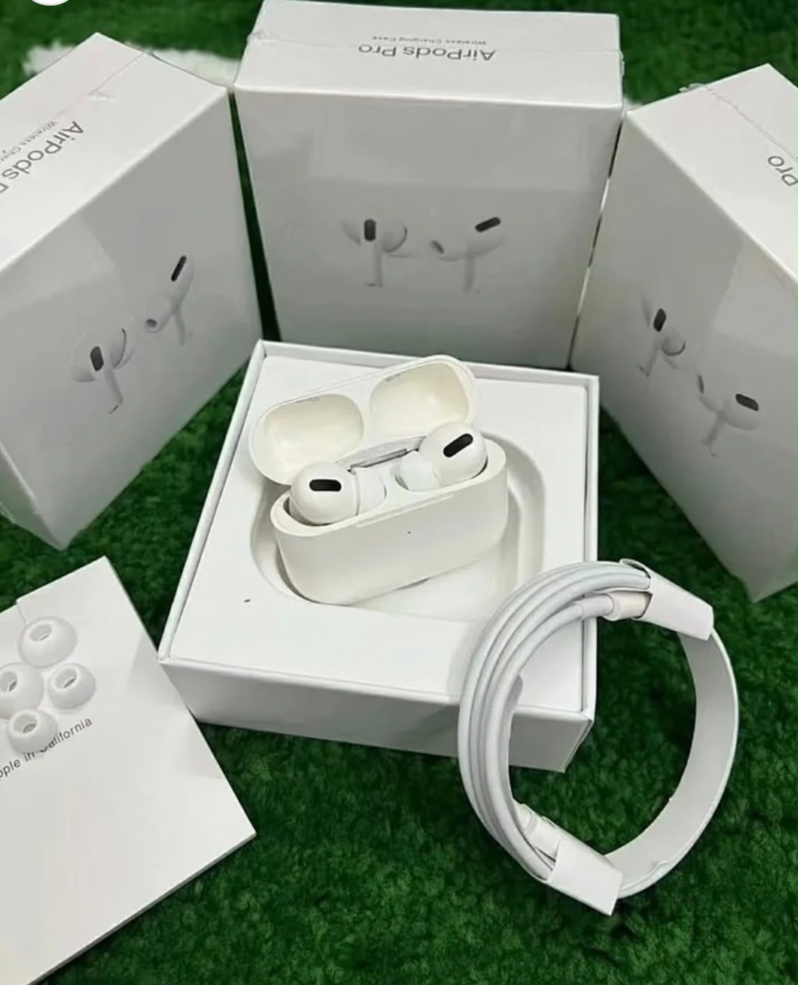 Apple Airpods  Pro 3 Wireless Earbuds