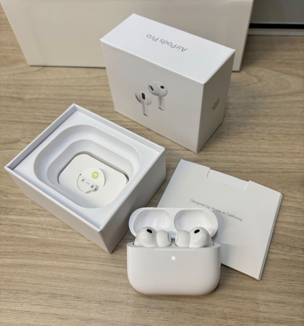 Apple Airpods  Pro 3 Wireless Earbuds