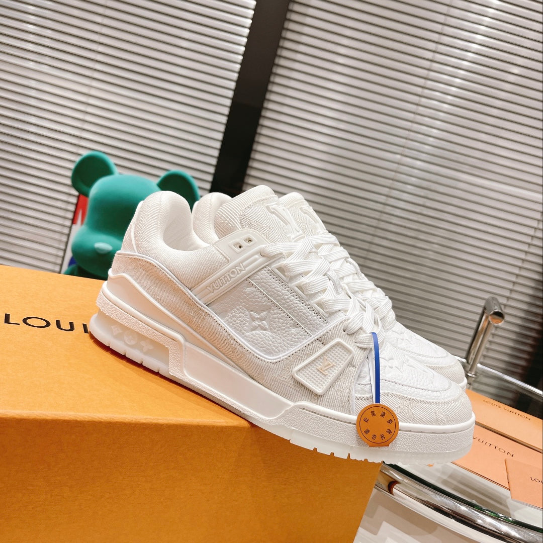 Louis Vuitton Trainer Low "White"