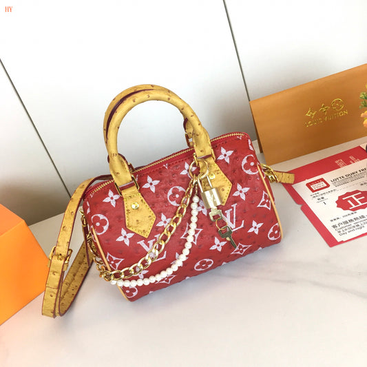 Louis Vuitton "Speedy P9 Bandouliere"